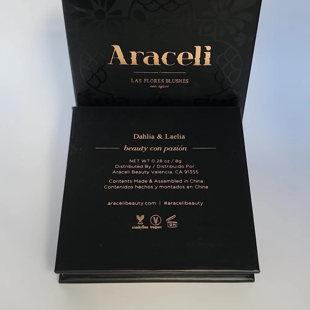Araceli Las Flores Blushes - Dahlia & Laelia